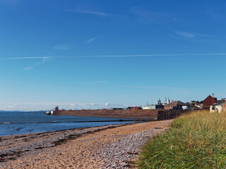 Obraz premium The new Apartments at Seagate in Arbroath, at the waters edge and close to the Harbour looking over the sandy beach and out to the North Sea,