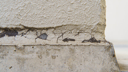 外壁目地の劣化