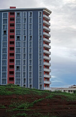 Un immeuble en construction dans le quartier des Mamelles dans la périphérie de Dakar au...