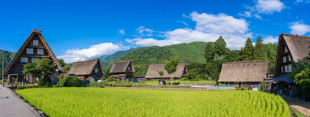 白川郷の美しいパノラマ風景 © yu_photo