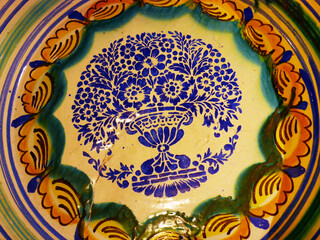 Ceramics with hand painted traditional uzbek patterns