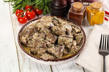 Roasted chicken liver with cream