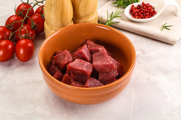 Raw beef cubes for cooking