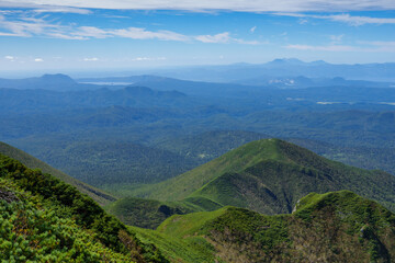 Fototapeta premium 百名山斜里岳登山 斜里岳からの摩周湖と屈斜路湖