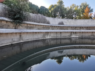 a fountains turned off in the park