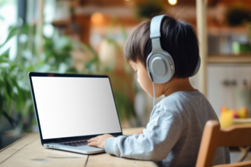 Laptop screen png mockup, transparent digital device