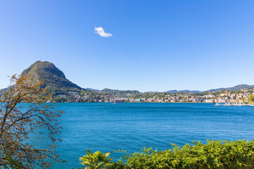 Obraz premium Lugano with Monte San Salvatore