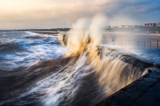 Gorleston Waves