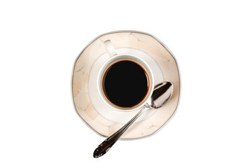tazza di porcellana, piena di caffè, su un piattino, con un cucchiaio di metallo, visto da vicino e da sopra, su sfondo trasparente