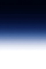 Obraz premium A serene blue and white backdrop featuring smooth gradients, creating a tranquil atmosphere that evokes calmness and harmony in the composition