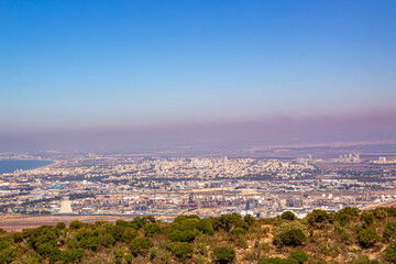 Obraz premium View from Mount Carmel to Krayot. Discover Israel in Autumn – Breathtaking Views and Fresh Air Await