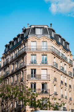 Front Facade of a Renaissance Haussman Building in Paris France