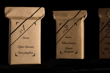 Sachets de savon fait maison en studio
