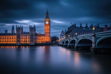 Naklejka premium Iconic Big Ben and Houses of Parliament at night