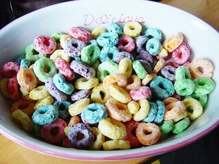 海外のカラフルなシリアル