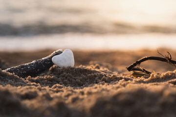 Sea beach gold hour © Rafa