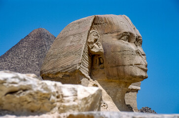 Historisches Farbfoto, 90er Jahre des Sphinx in Kairo mit Cheops-Pyramide