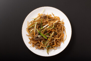 きんぴらごぼうと水菜のサラダ（牛肉入り）