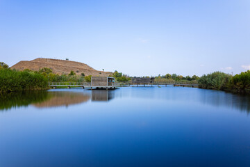 Obraz premium lake in the village of the country