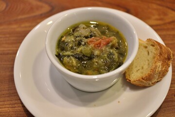 Italian cuisine: zuppa di verdure (vegetable soup)