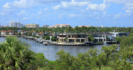 Aerial view of Boca Raton's Intracoastal Waterway with waterfront homes.