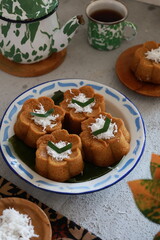 sweet, delicious and delicious traditional Indonesian cake. This cake is suitable for relaxing.