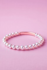 Obraz premium Elegant Pearl Bracelet on Pink Background