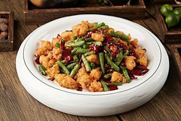 Spicy stir-fried cowpea palm treasure (chicken cartilage and chicken metacarpal bone)