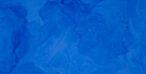 Gold, Texture, and Bold Colors in an Artistic Wallpaper