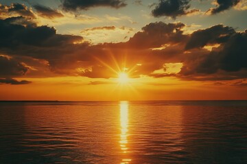 Fototapeta premium Dramatic sunset over the ocean