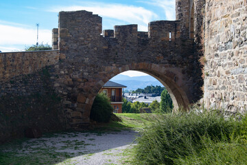 Puente de piedra del Castillo de los Templarios, Ponferrada, España