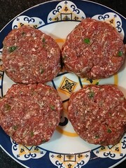 carne mo&iacute;da para hamburguer gourmet