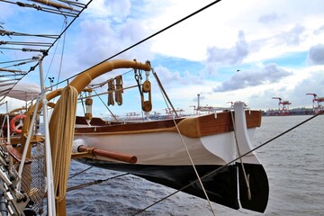 Lifeboat of a sailing ship anchored in Tokyo Bay