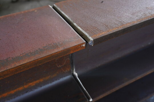 Bevel angle for weld seam. With the help of angle or height depends on the strength of welding objects, as required by standards.