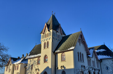Halden, Bahnhof, Bahnhofsgebäude, Norwegen, Halden, Østfold, Skandinavien, Turm, Fenster, Dach,...