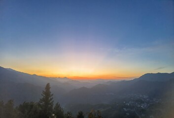 Obraz premium sunset in the mountains