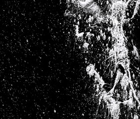 GRUNGE BLACK AND WHITE BACKGROUND
