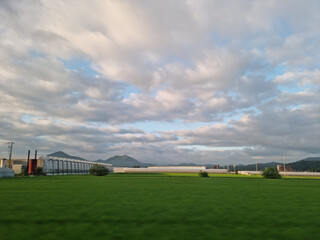 Fototapeta premium It is a rural landscape with a nice cloudy sky.