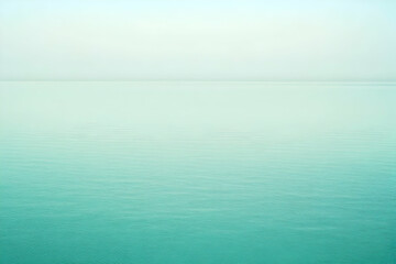 Obraz premium Gradient light cyan to light seafoam abstract background