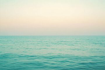Obraz premium Gradient light seafoam to pastel green abstract background