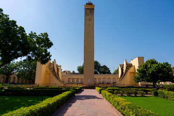 The towering Samrat Yantra at Jaipur’s Jantar Mantar, an ancient astronomical sundial used for precise timekeeping and celestial measurements.