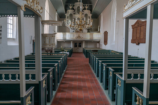 warfendorf in der ostfriesischen Krummh&ouml;rn