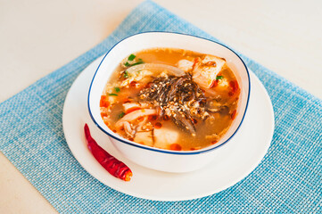 もずくのピリ辛中華スープ