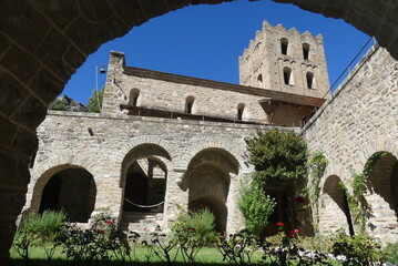 abbaye st martin du canigou