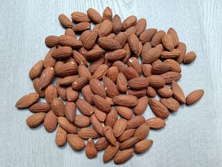 almonds in a bowl