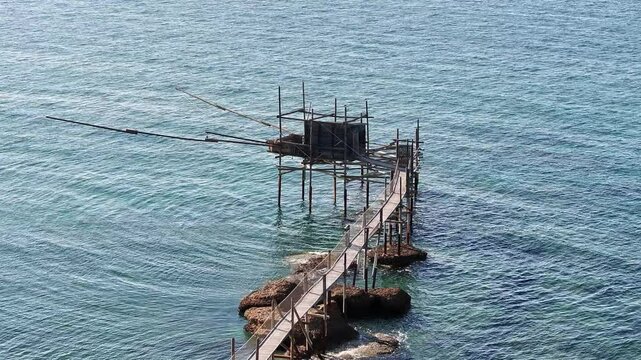 Abruzzo Punta Aderci Trabocchi mare tramonto