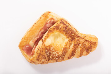 チーズのハムデニッシュ