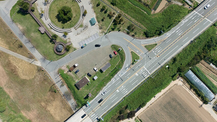 드론 촬영, 길가의 작은 휴식 공간