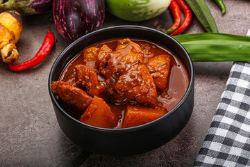 Indian cuisine - spicy chicken vindaloo