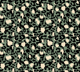 Seamless leopard pattern, animal print.